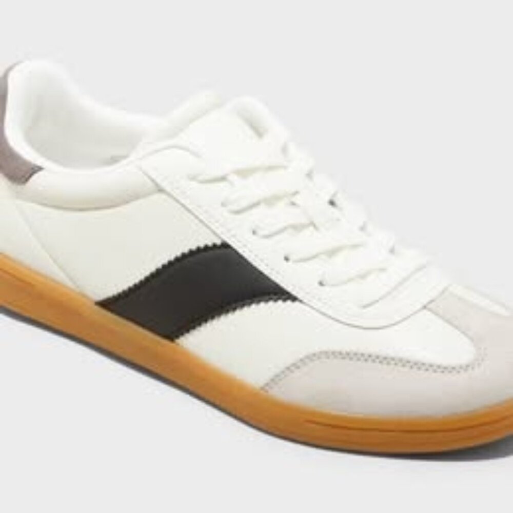 Spencer Fashion Sneakers with Memory Foam Insole Size 8